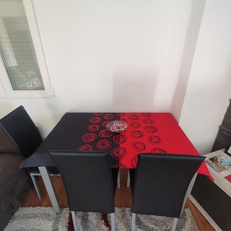 Apartamento Cerca Plaza Pilar Zaragoza Exteriör bild