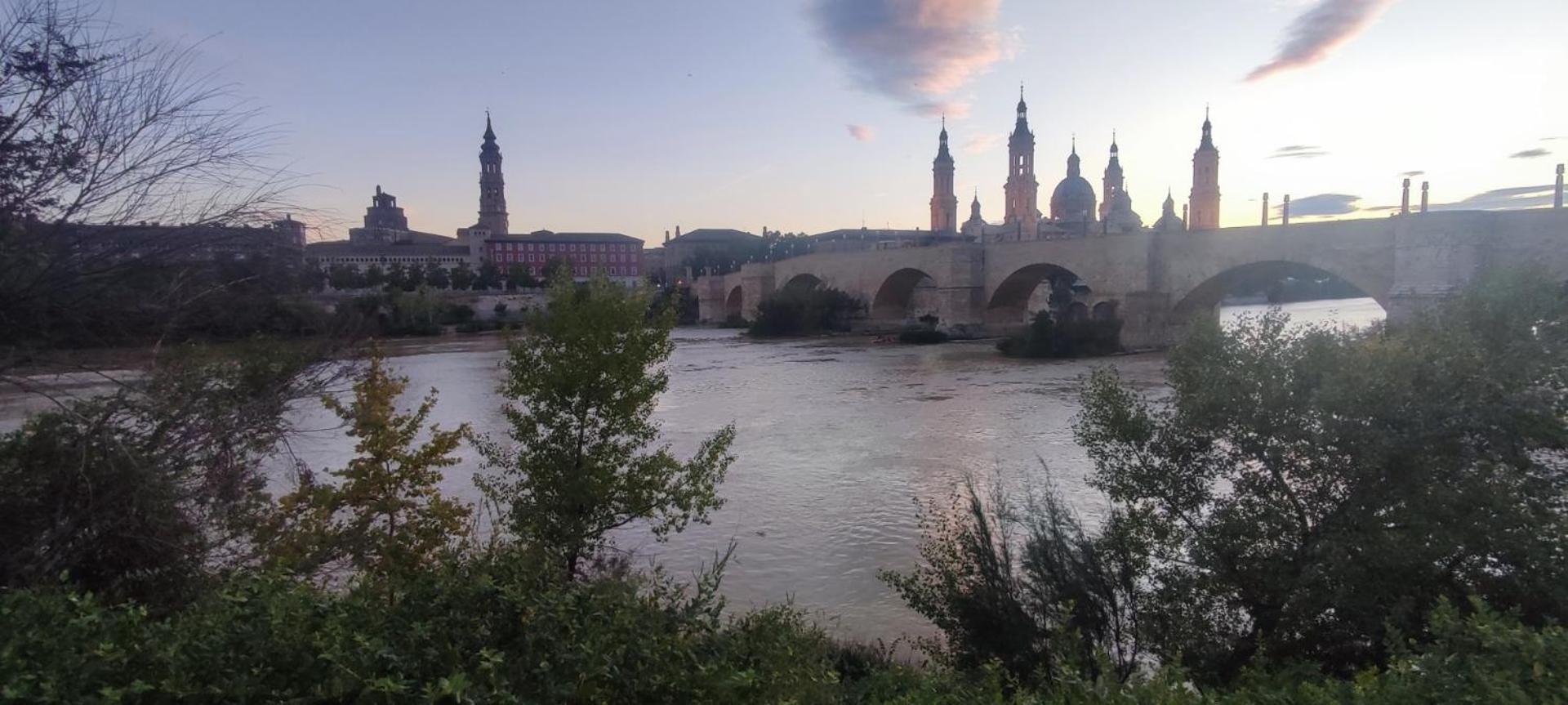 Apartamento Cerca Plaza Pilar Zaragoza Exteriör bild